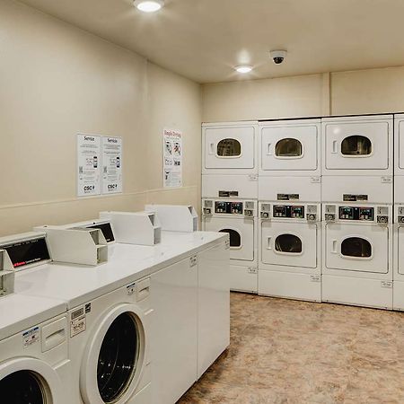 Woodspring Suites Williston Instalações foto