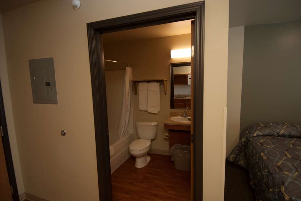 Woodspring Suites Williston Quarto foto