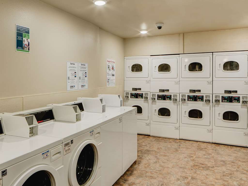 Woodspring Suites Williston Instalações foto