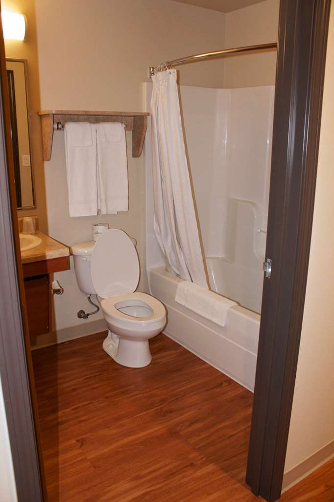 Woodspring Suites Williston Quarto foto