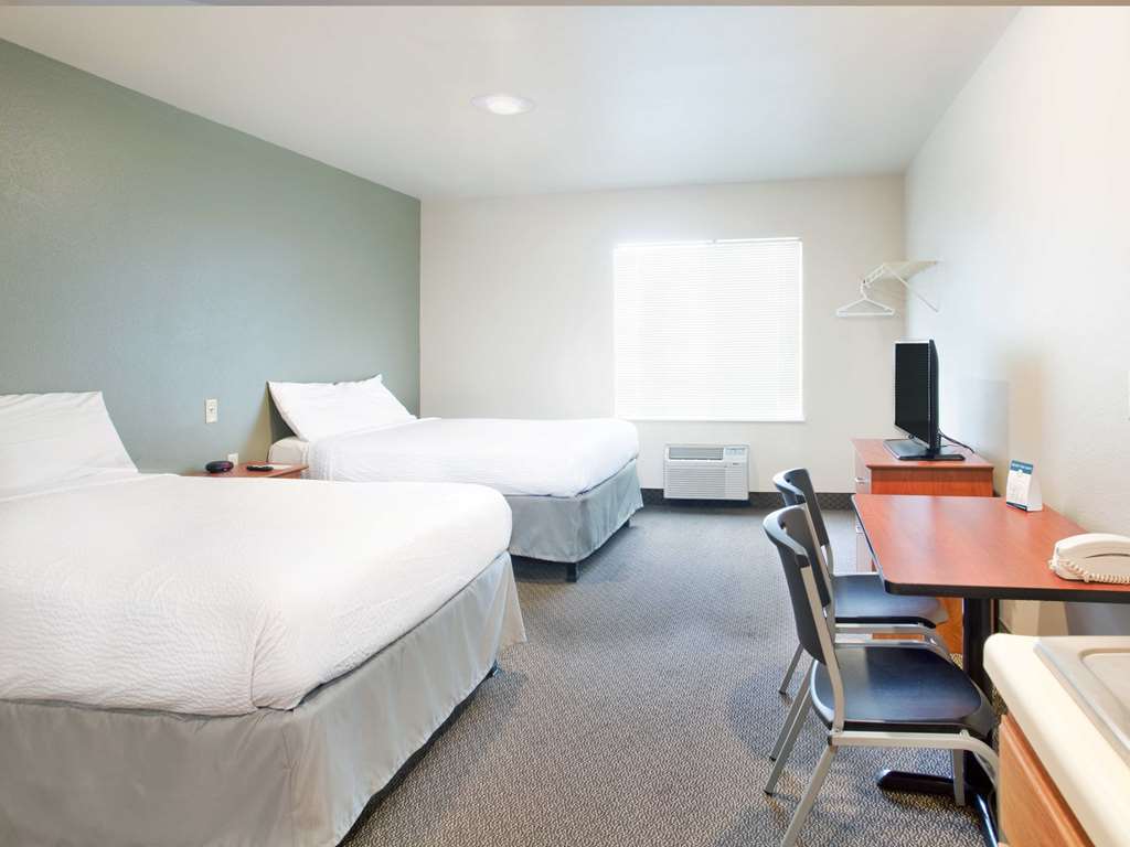 Woodspring Suites Williston Quarto foto